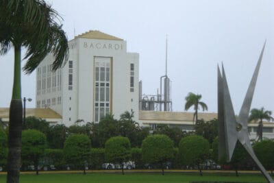 A photo of the Bacardí Distillery main building in Cataño, Puerto Rico